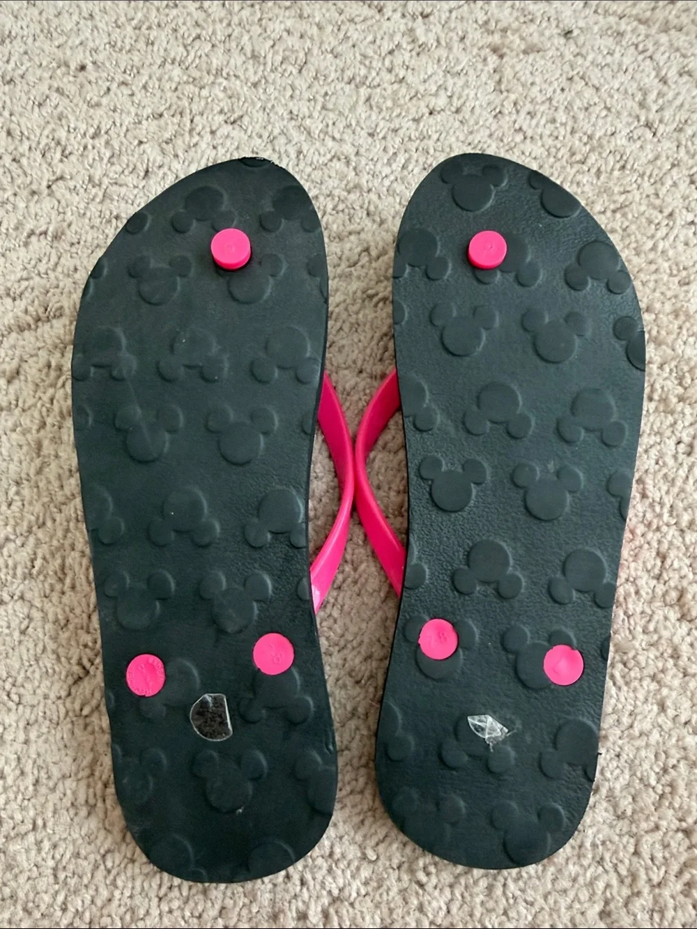 Disney Parks Minnie Mouse Flip Flops W7-8